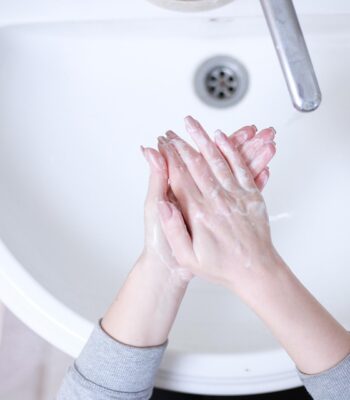 hand-washing-4818792_960_720.jpg
