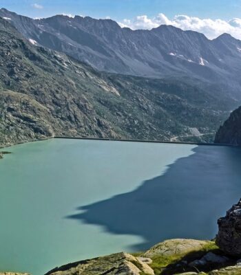 mountain-7932986_960_720.jpg