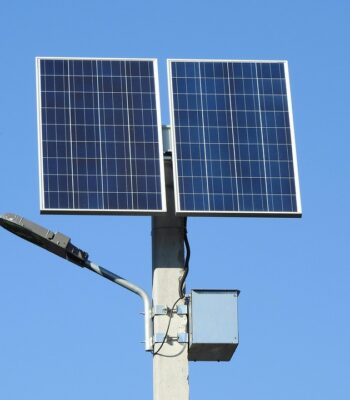 solar-battery-2602980_960_720.jpg