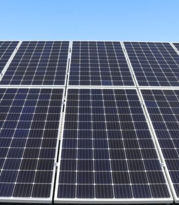 solar-panels-4985342_960_720.jpg